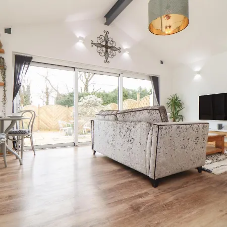 Holiday home Chycoose *
